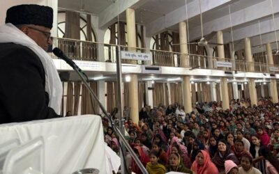 दुनियावी योग्यताएं और उपाधियां नहीं बल्कि परमात्मा की जानकारी ही सर्वोत्तम