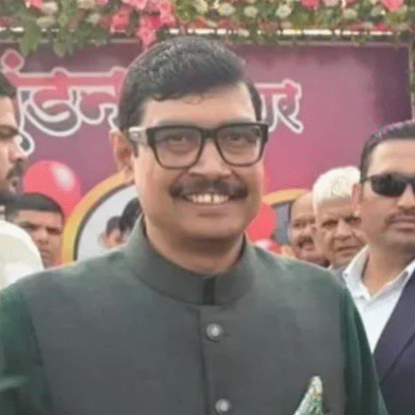 ‘बाहरी उम्मीदवार’ बयान पर गरमाई सियासत: पूर्व सांसद अतुल राय ने दिया करारा जवाब