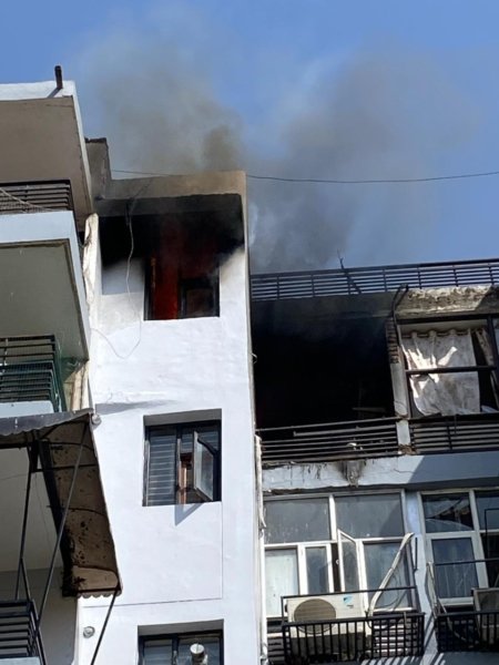 जीरकपुर की सिटी हाईट्स सोसायटी में भीषण आग, 5 फ्लैट जलकर खाक